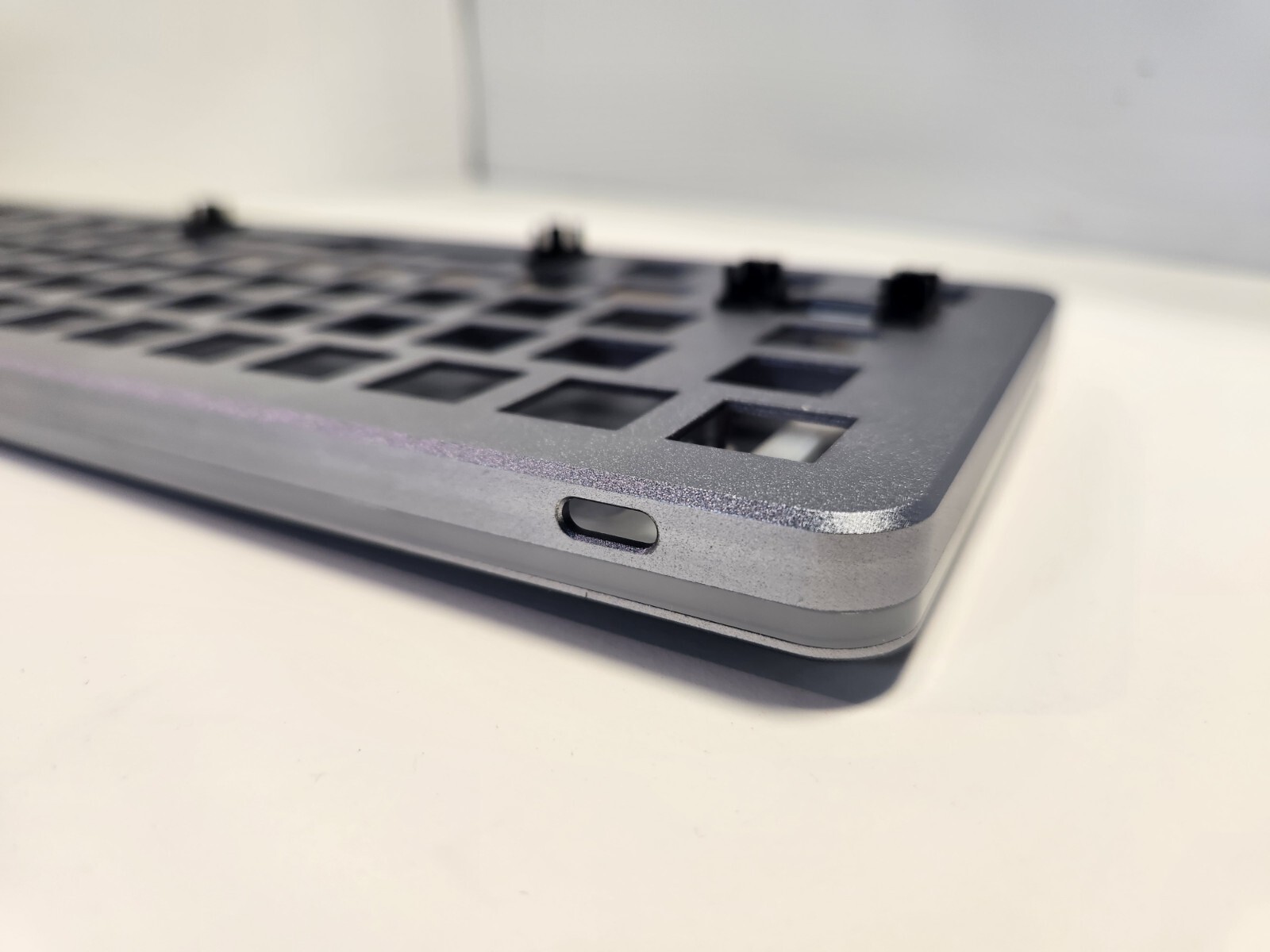 Drop ALT Aluminum Case