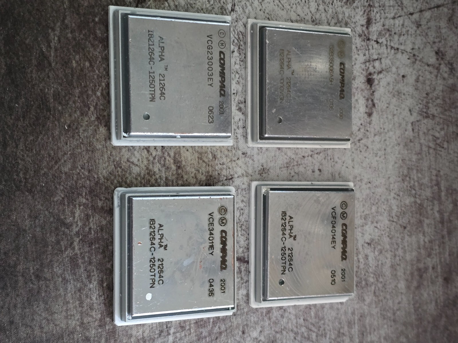 Lot of 4 Compaq Alpha 21264C CPUs IB21264C-1250TPN Vintage DEC Alpha
