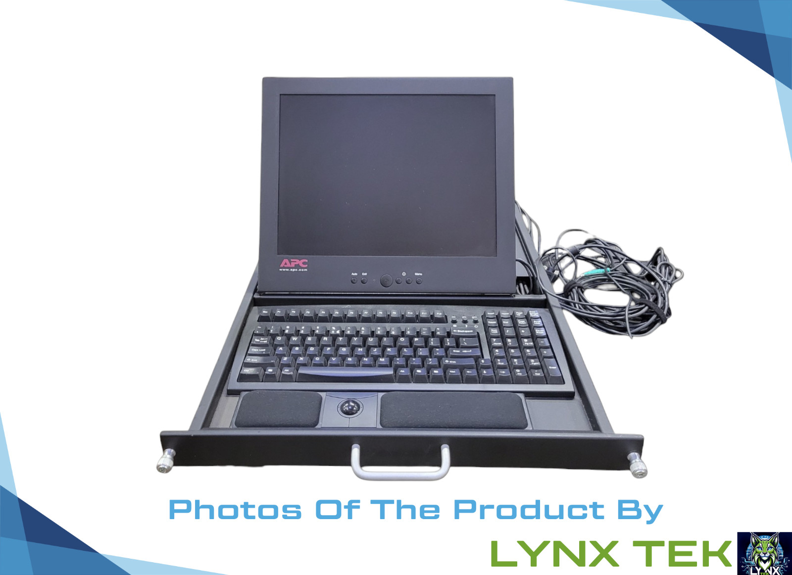 APC Rackmount LCD KVM 1U Console PAR8215BLK