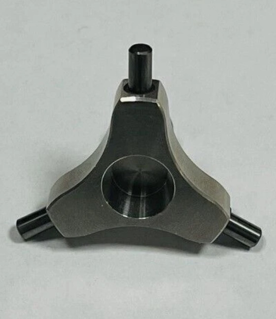 1pcs new For Renishaw probe accessories OMP60 tripod made in China