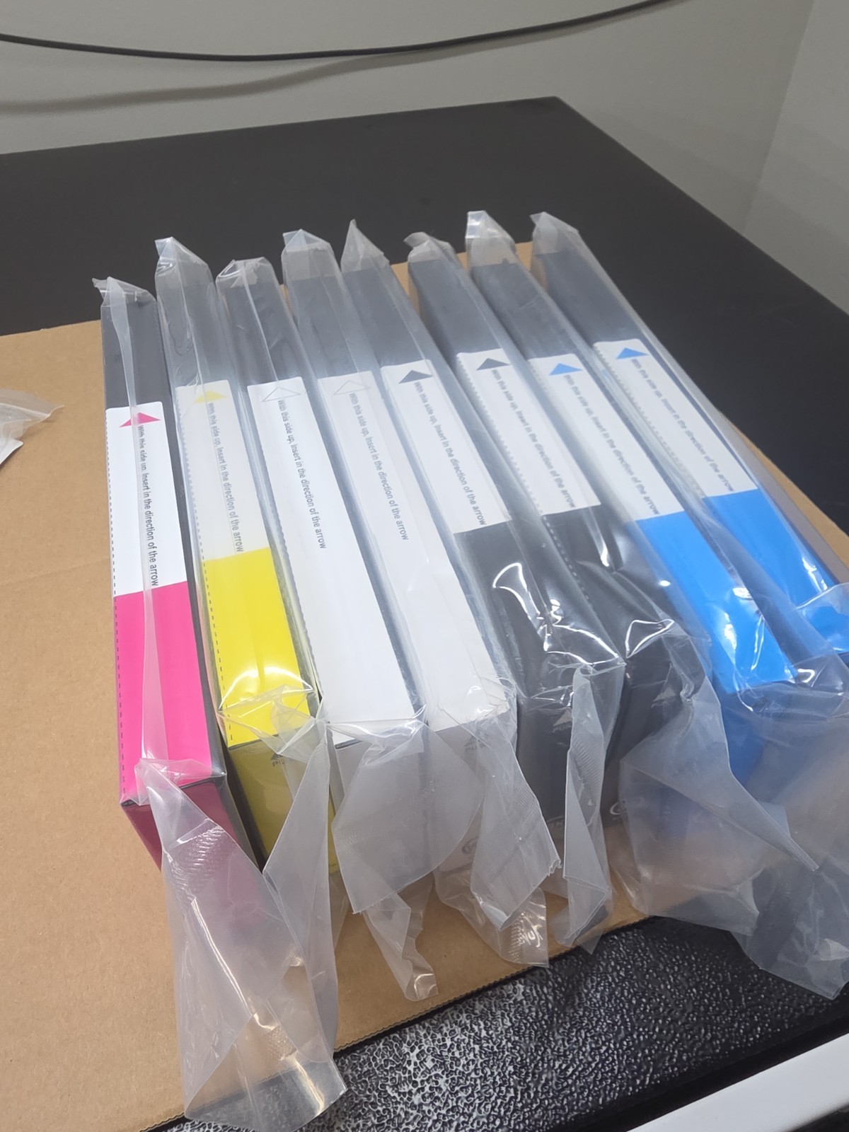 UV4 Compatible Ink  For Roland LEF-20 LEF-10 LEF-12 LEF-200 LEF-300 ( 8 Cart)