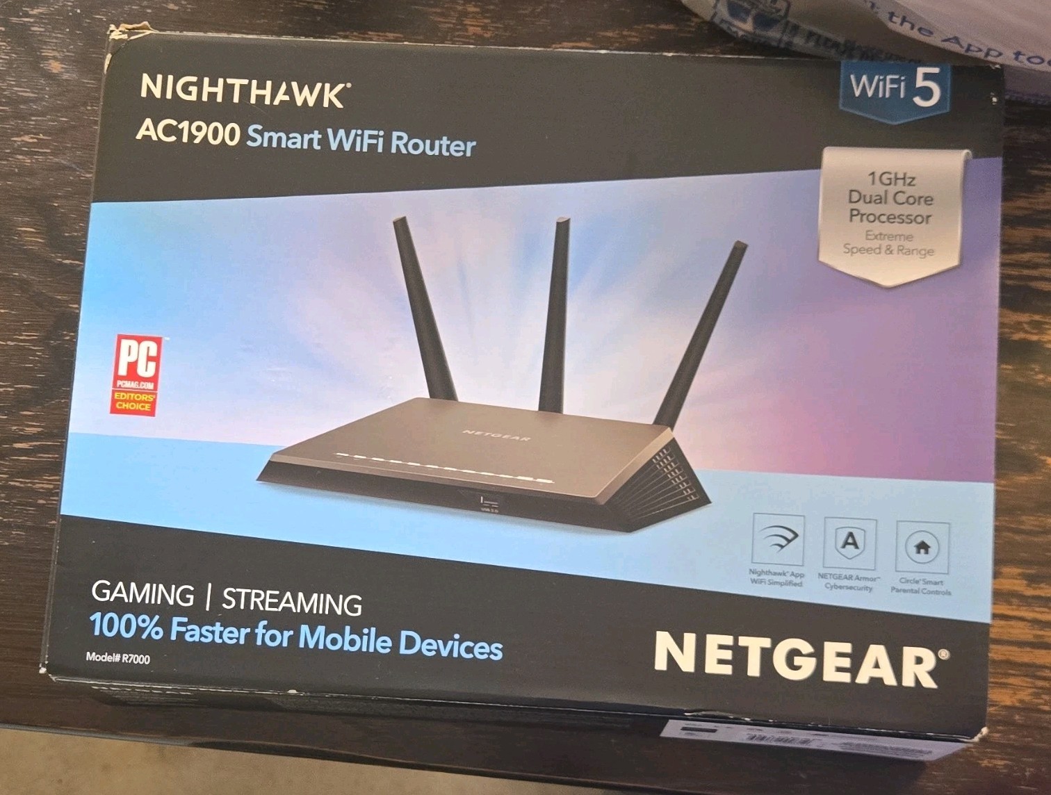 NETGEAR Nighthawk AC1900 R7000-100NAS Dual-Band 1900Mbps 4-Port WiFi 5