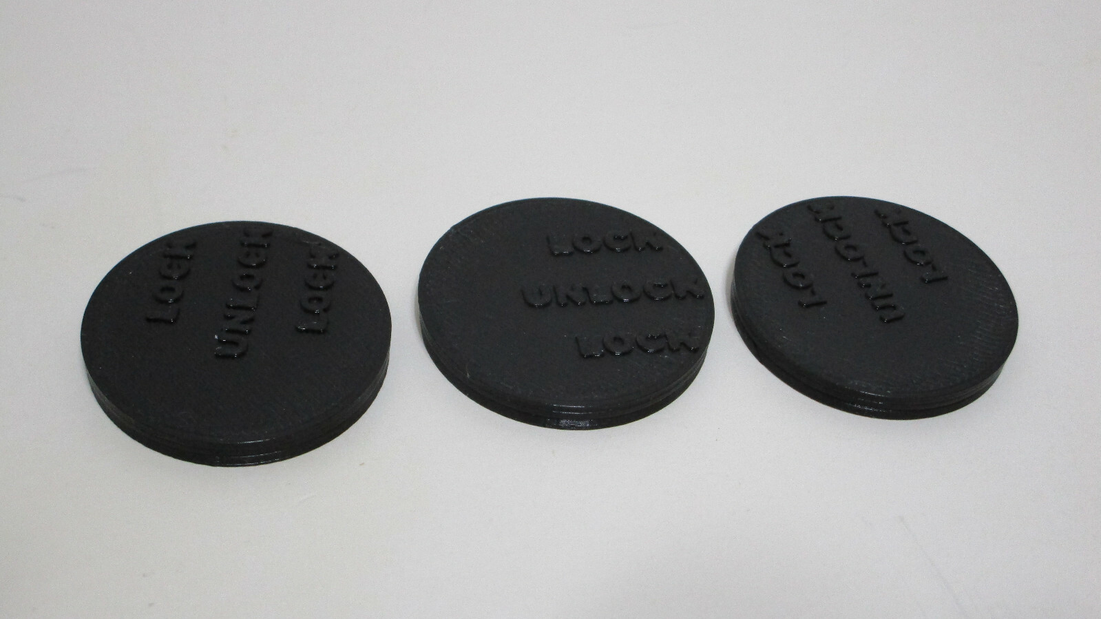 3D PRINTED COMPATIBLE HANDLE END CAP FOR COMMODORE SX-64