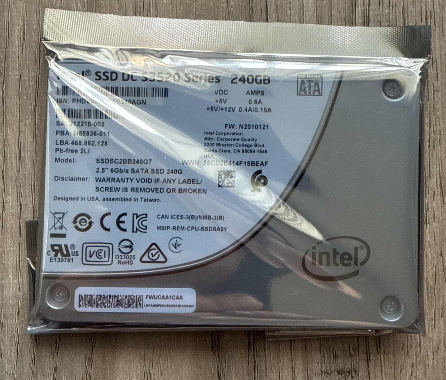 Intel SSD DC S3520 240GB 2.5" SATA 6Gb/s Solid State Drive