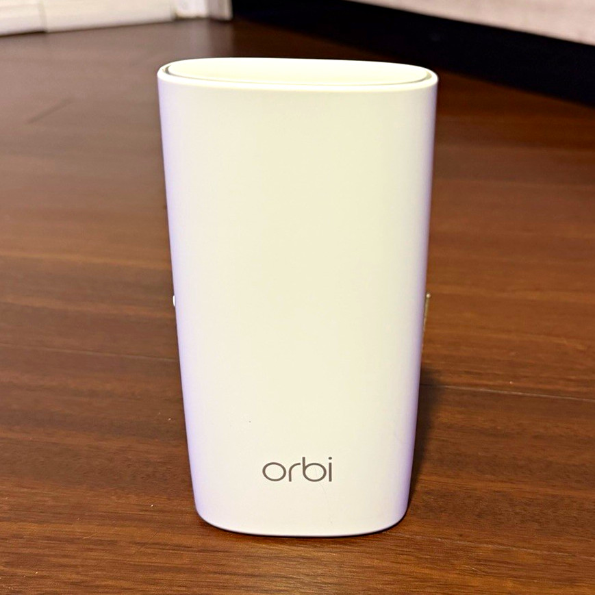 NETGEAR Orbi Satellite RBW30 Plug-In Wireless Dual-Band WiFi Extender White