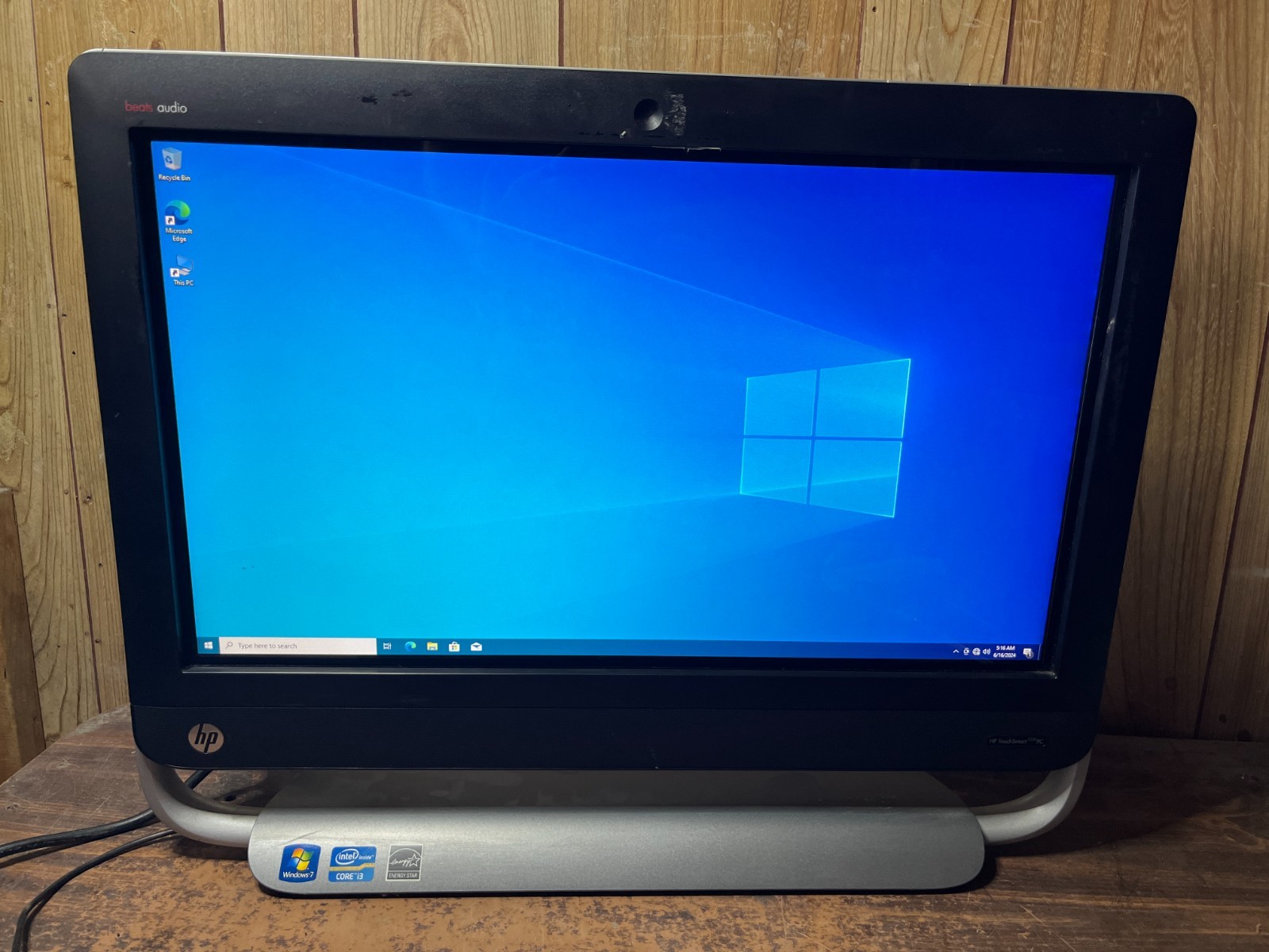 HP TouchSmart Elite 7320 21.5" all-in-one Windows 10 Computer i3 CPU 2GB 250GB