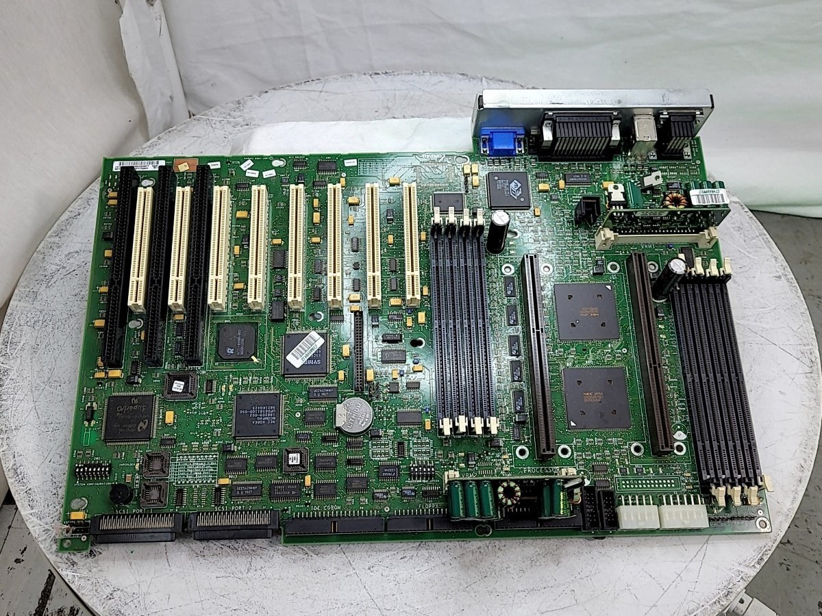 COMPAQ 179779-001 ProLiant 3000/5500 System Board SEE NOTES