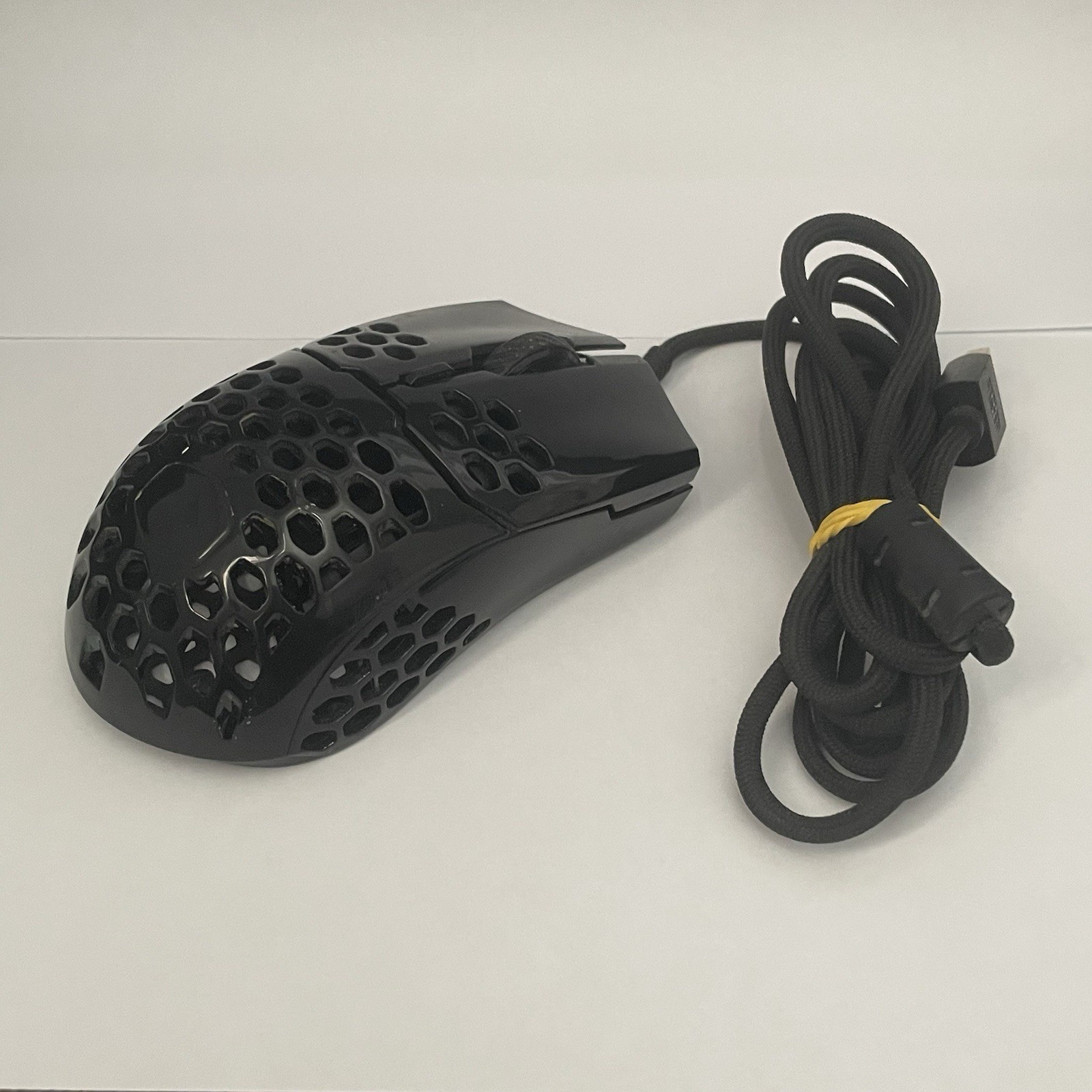Cooler Master MM710 Mastermouse Light MM710KKOL2 Wired Gaming Mouse Glossy Black