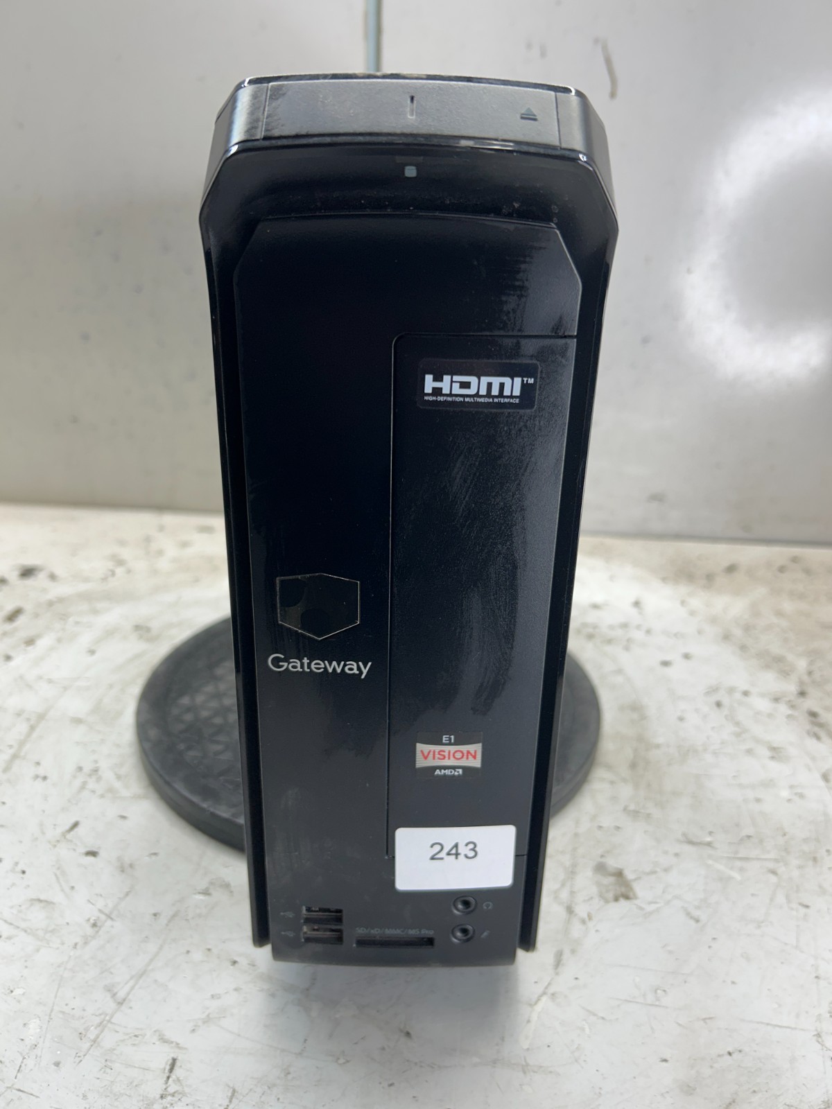 Gateway SX2110 AMD E1-1500 1.48GHz 4GB NO HDD