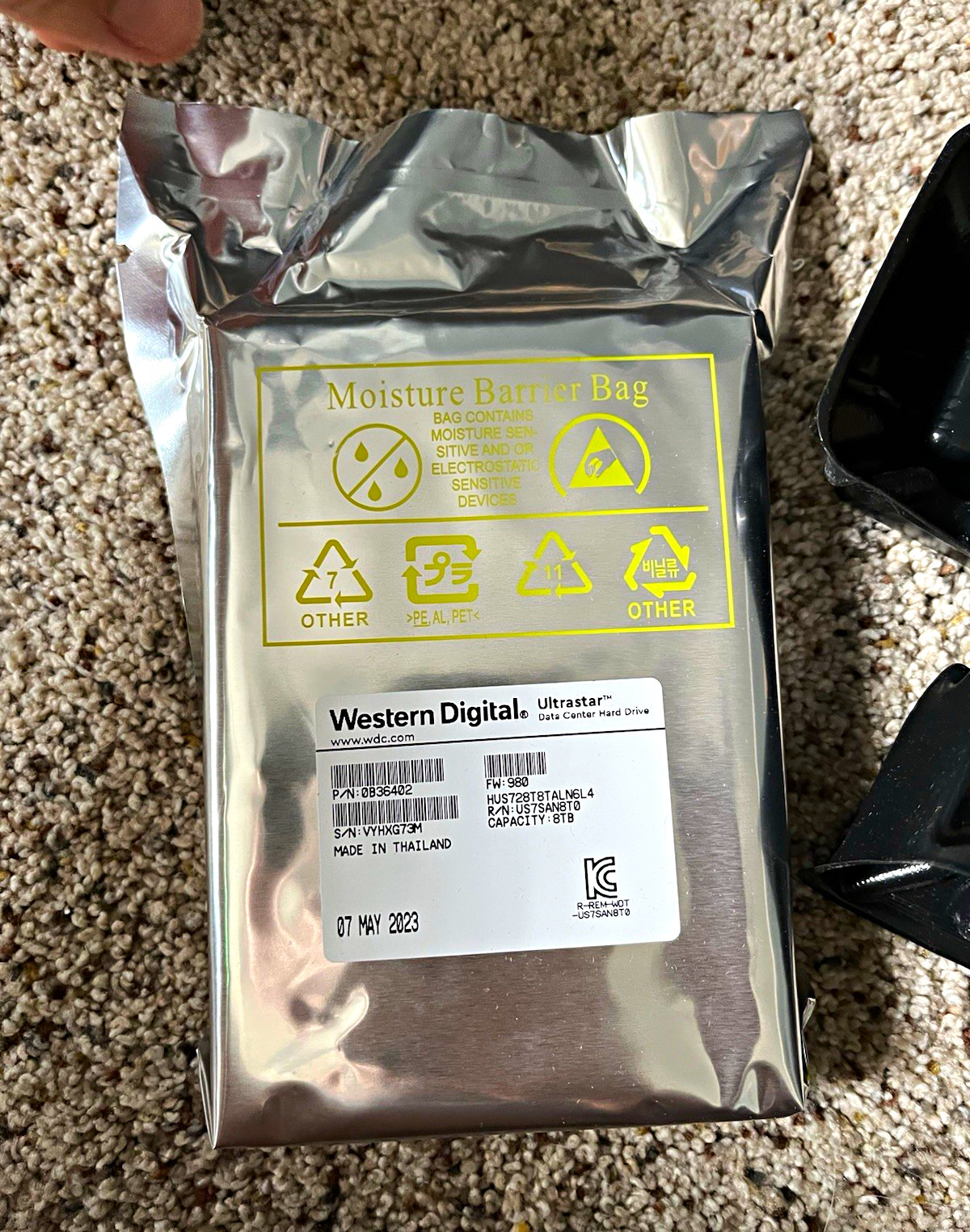 Western Digital Ultrastar 8TB 3.5" SAS 7200RPM 256MB Hot Plug HUS728T8TALNL4