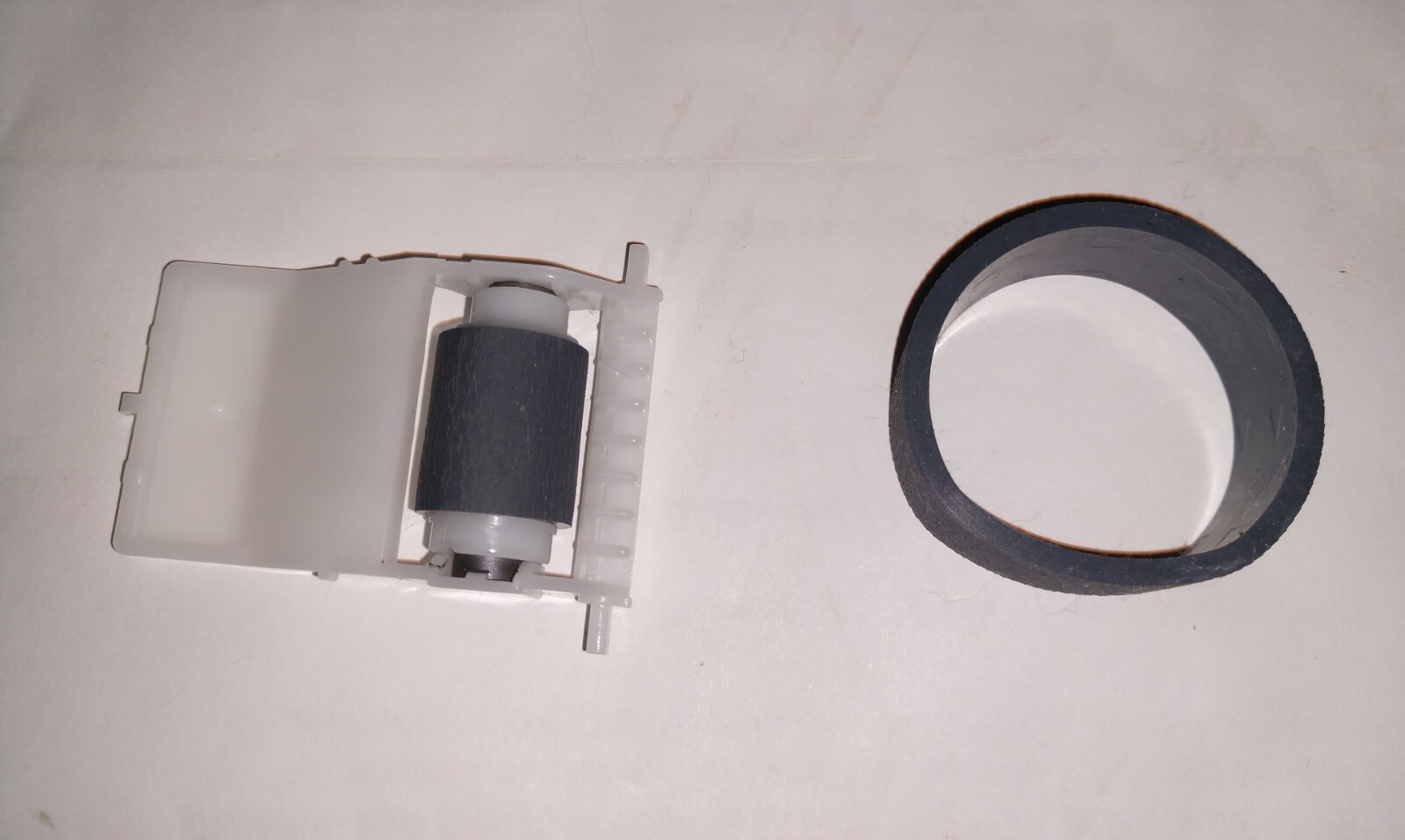 Epson Stylus Photo R2000 pickup roller and other roller LOT of 4