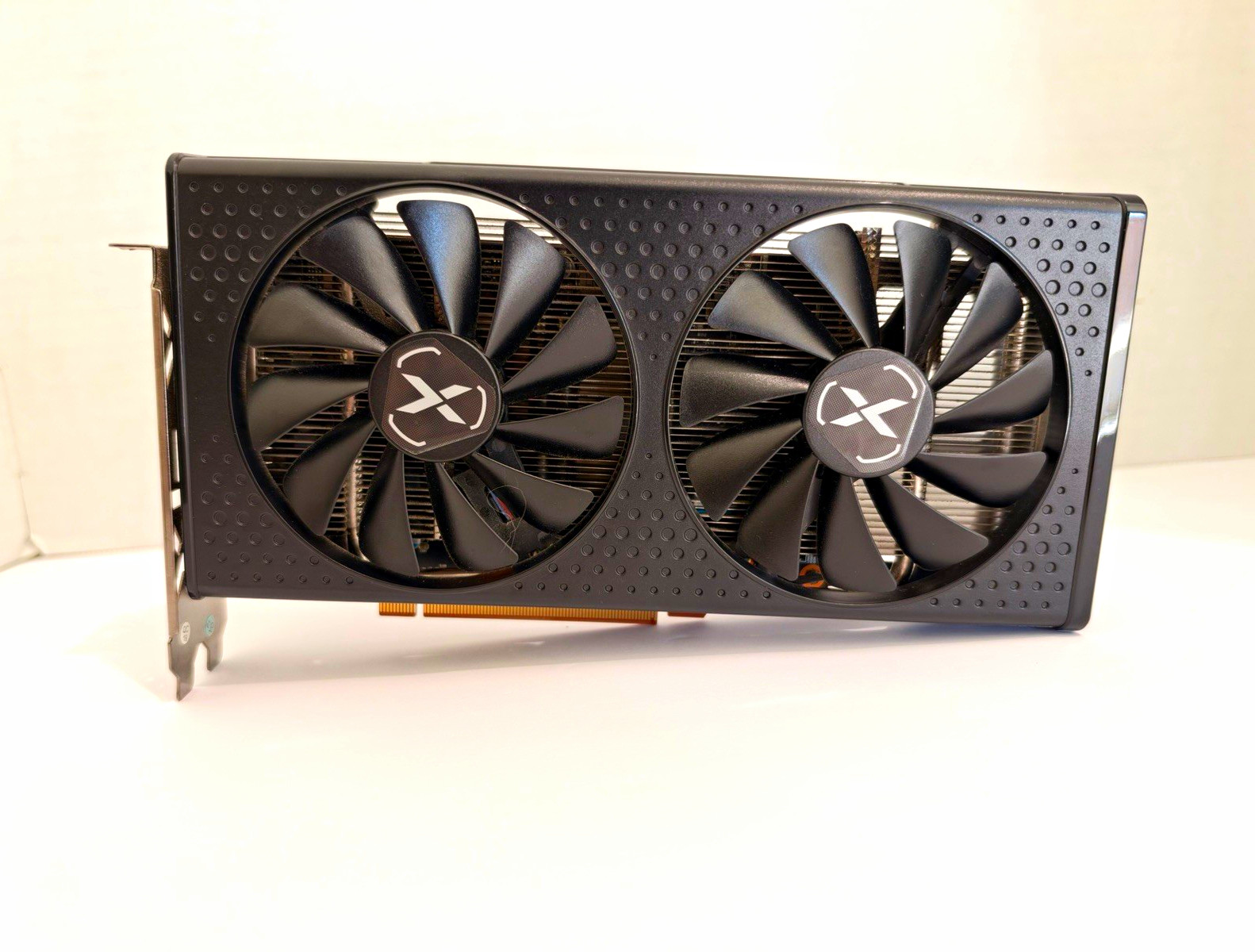 XFX Speedster SWFT210 AMD Radeon RX 6600 8GB GDDR6 HDMI/DP DirectX 12