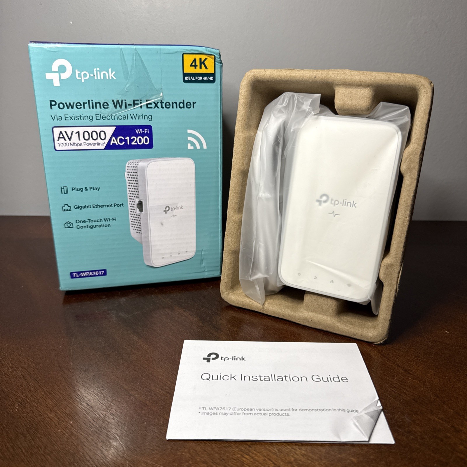 TP-Link AC1200 Powerline WiFi Extender TL-WPA7617 Dual Band Gigabit New/OpenBox