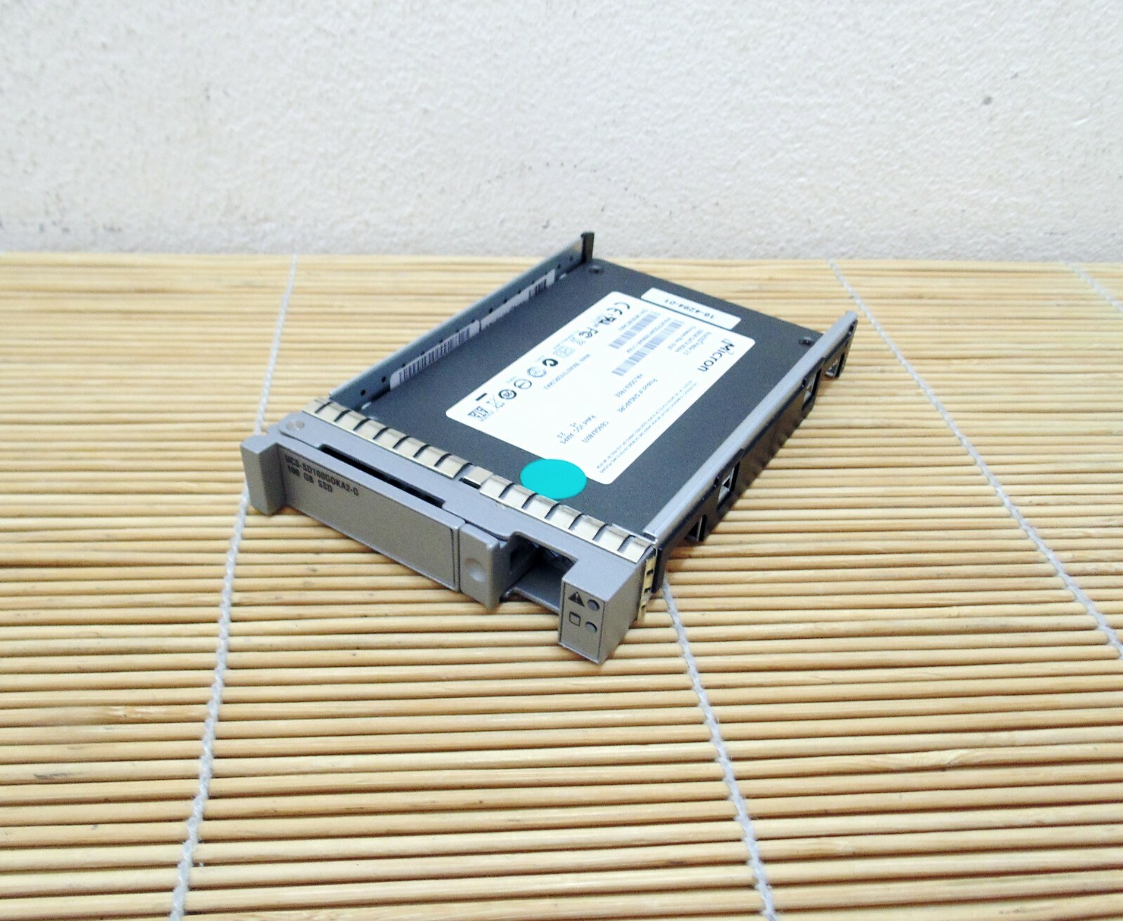 Cisco UCS-SD100G0KA2-G 100GB 2.5 inch Enterprise Value SSD