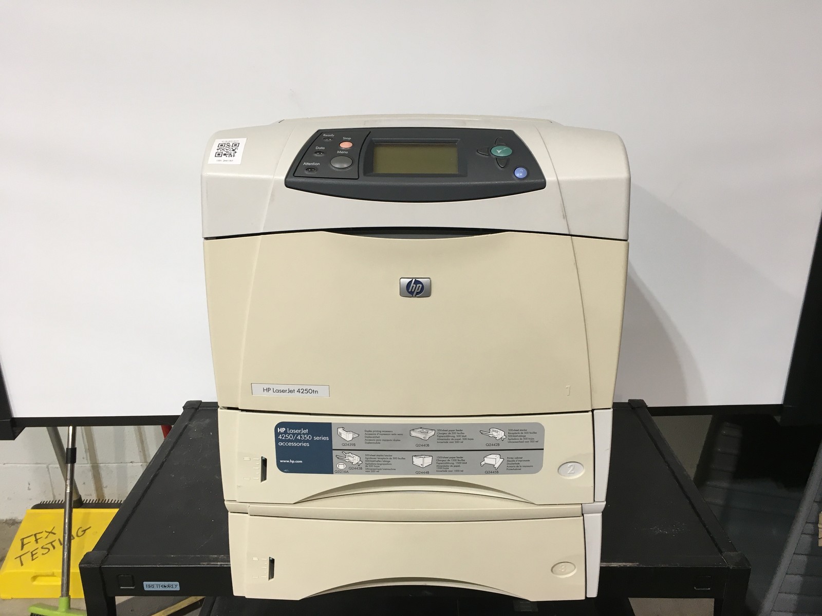 HP LaserJet 4250tn Monochrome  Workgroup Laser Printer Toner and Extra Tray Inc