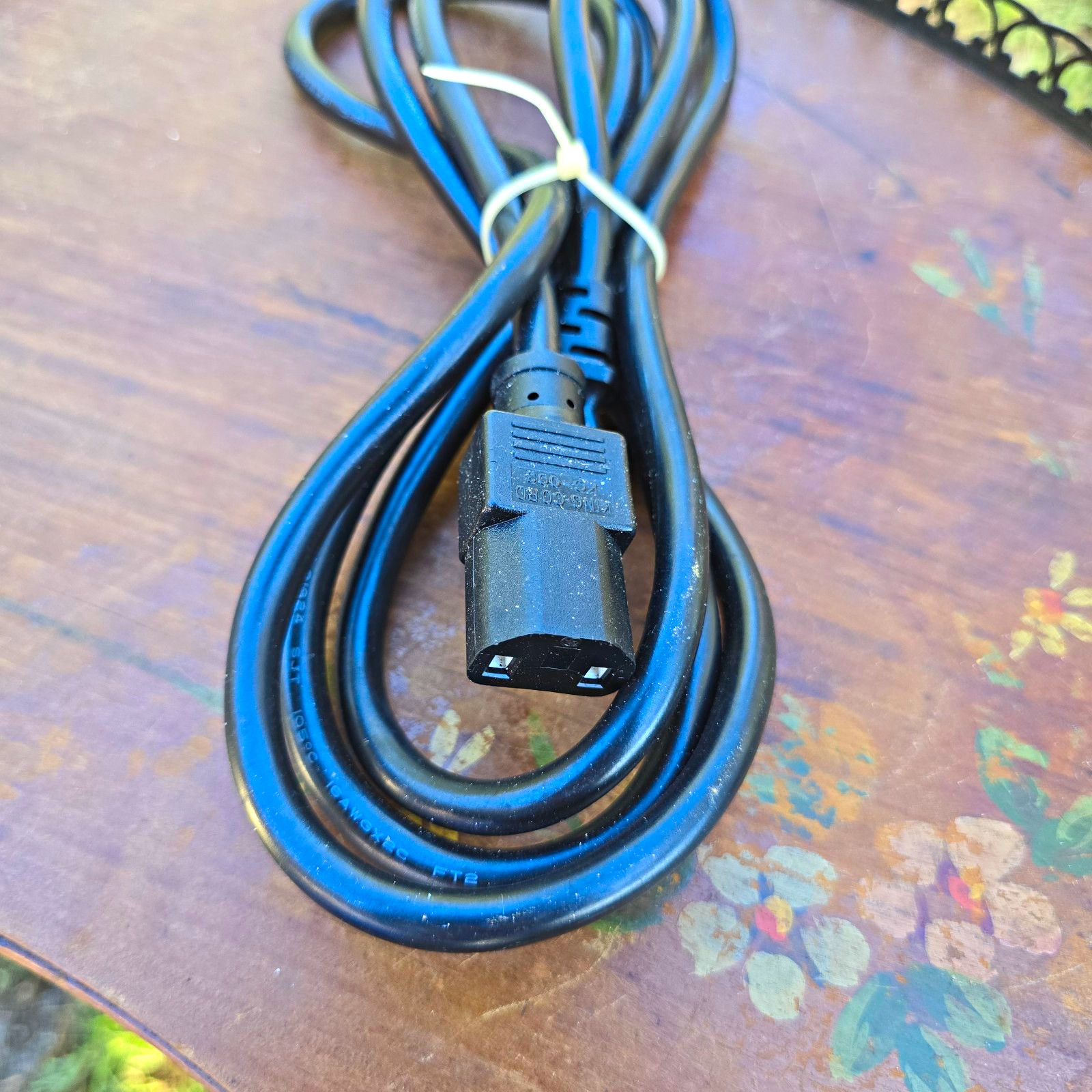 King-Cord KC-003 13A 125V IEC C13 Computer Monitor AC Power Cord