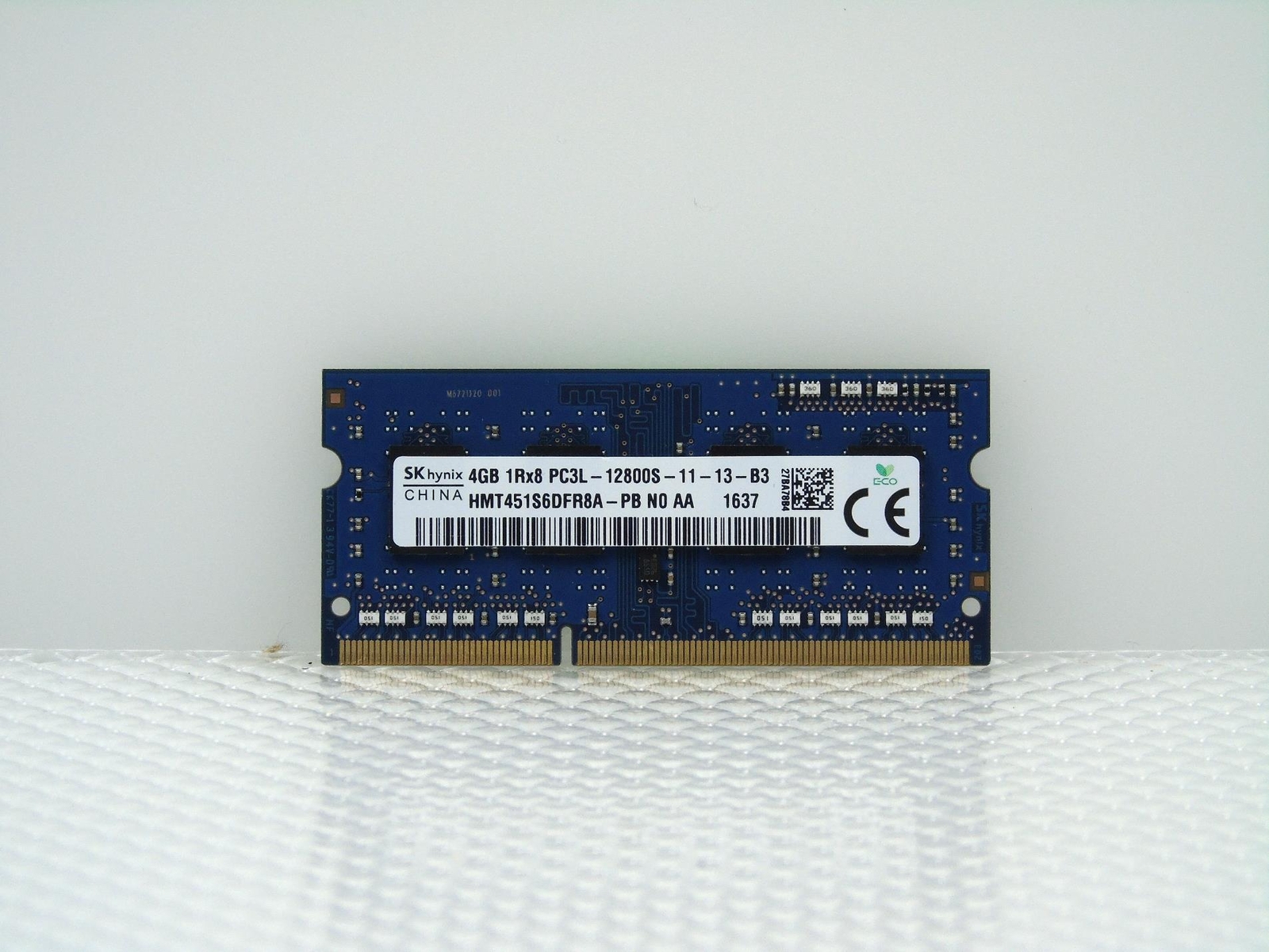 Genuine Dell Latitude 3350 Laptop 4GB DDR3 PC3L-12800S - HMT451S6DFR8A-PB