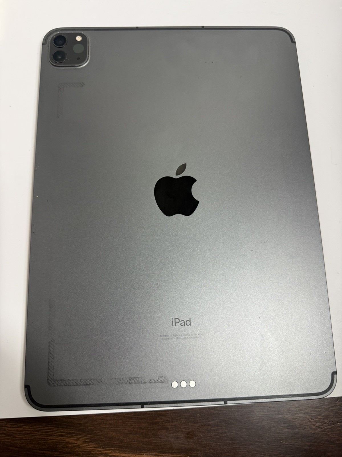 Apple iPad Pro 11" 3rd Gen 128GB Space Gray PARTS ONLY (READ) NO POWER/Crack