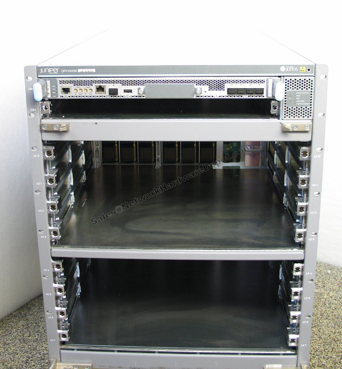 Juniper Networks QFX10008 8-Slot Chassis w/ QFX10000-RE & PWR *1 Year Warranty*