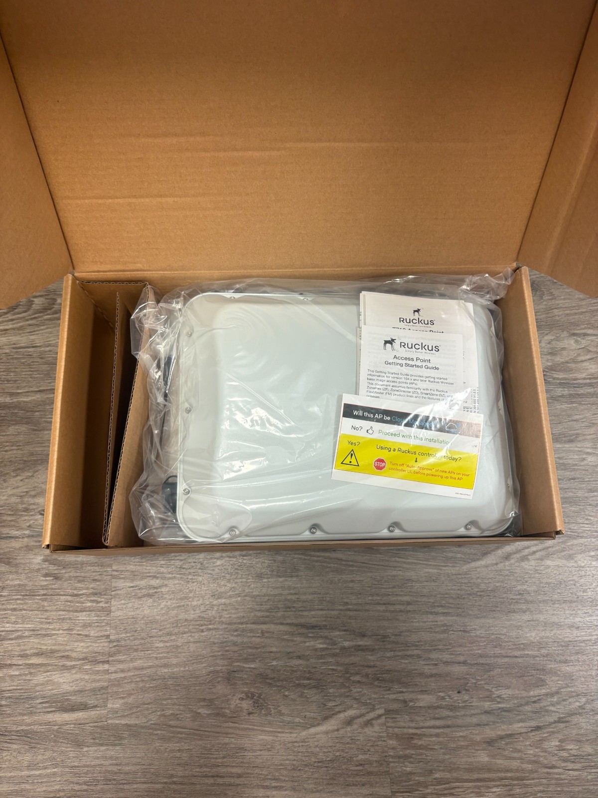 Ruckus T710 Outdoor Wireless access point New / Open Box  no mounting hardware