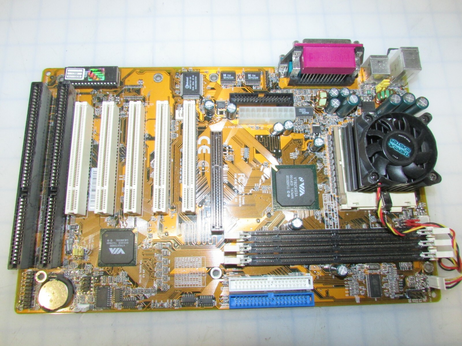 SHUTTLE AV11S835  SOCKET 370 Motherboard WITH CELERON SL46T + HEATSINK AND FAN