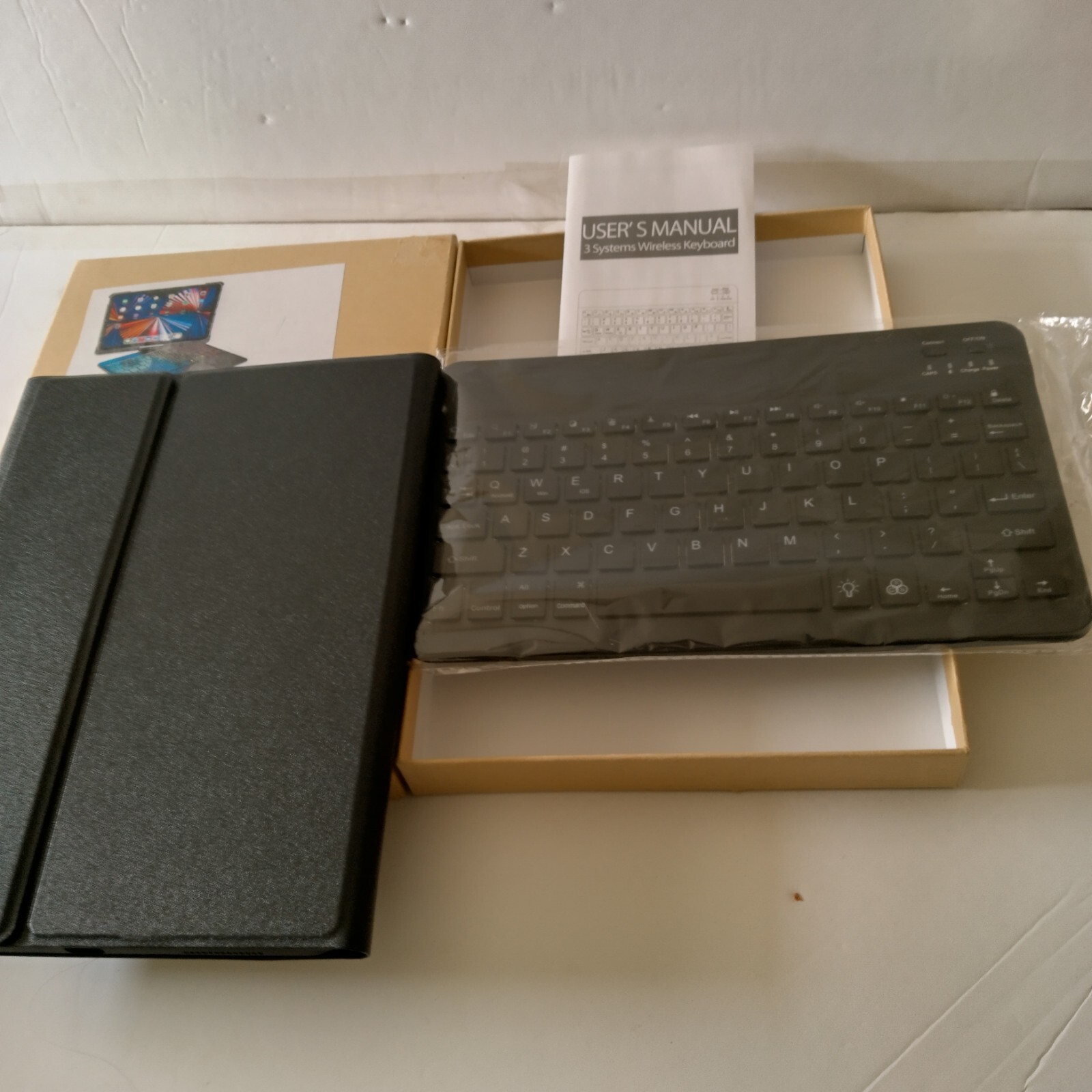 3 Systems Wireless Mini Keyboard and Case For Phone or Tablet, Black, New in Box