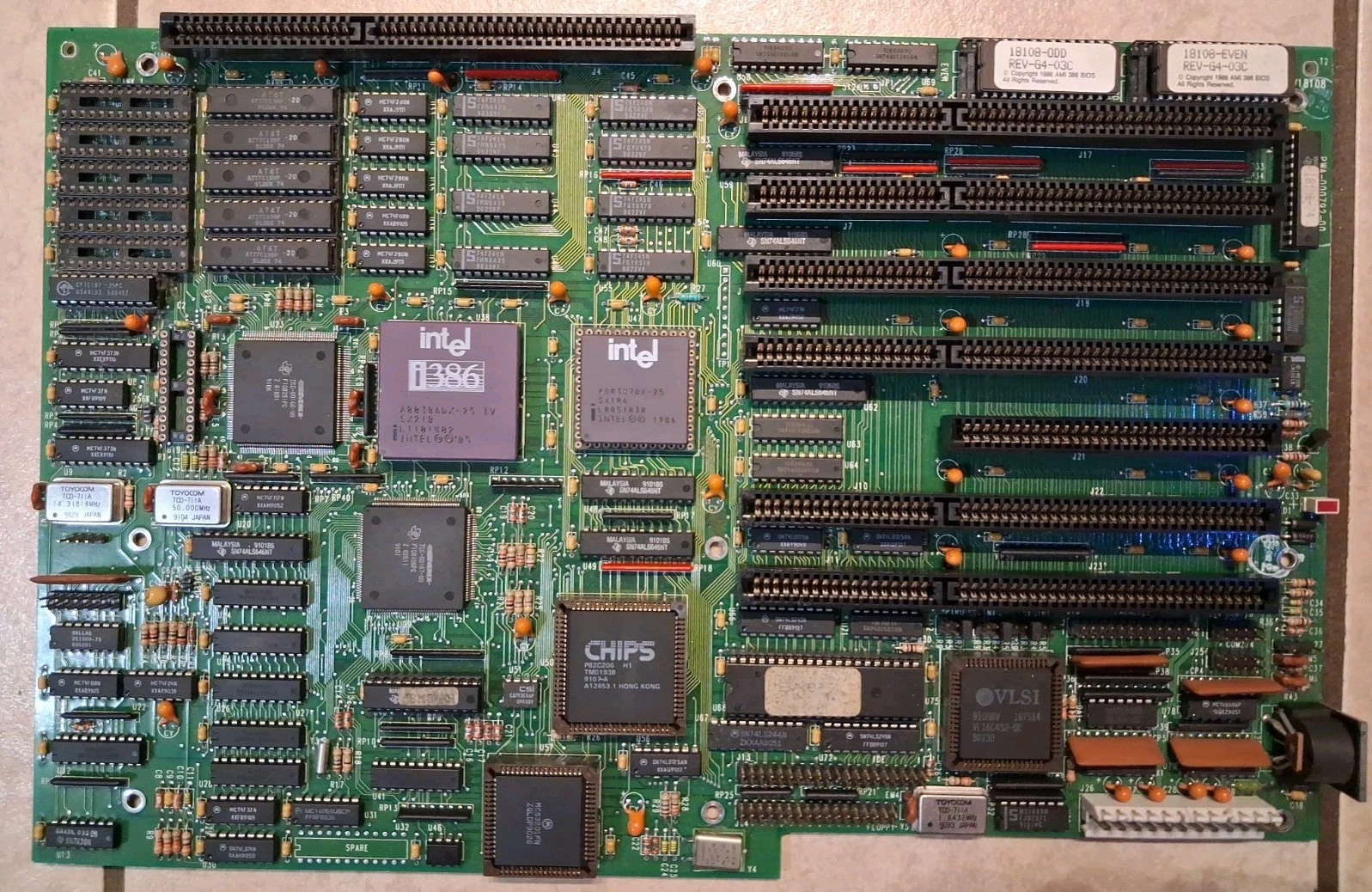 Vintage 386 Motherboard - PWA-000792-00 EV18108 - Intel A80386DX-25 CPU & Math