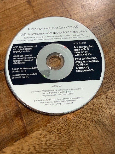 HP PC Hewlett Packard Application Driver Recovery DVD 2005 389273-001 Disc
