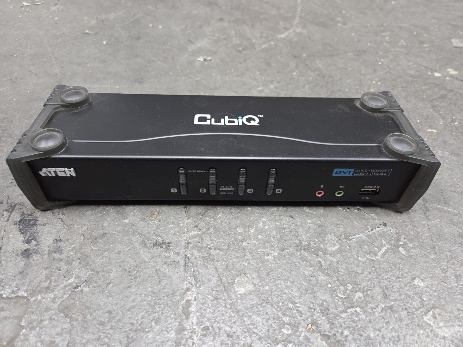 Aten Technologies CubiQ CS1764A KVM Switch No Adapter USED