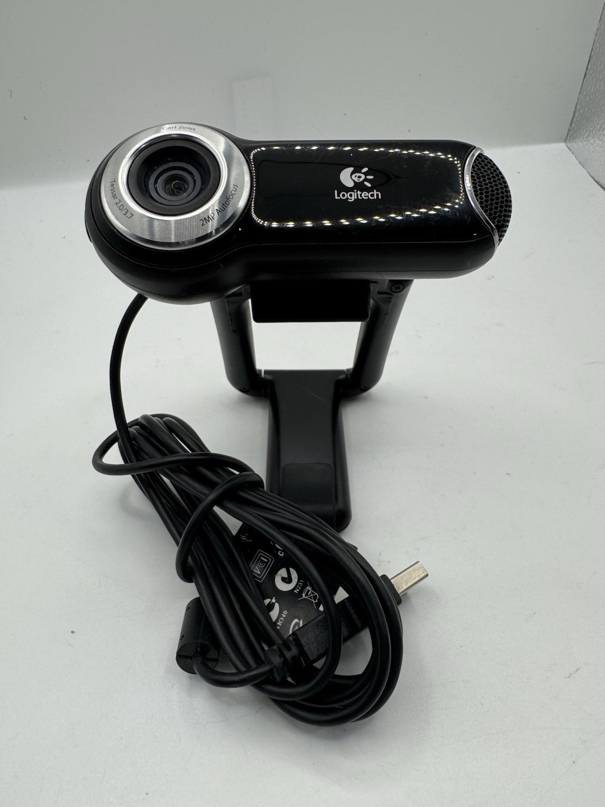 Logitech QuickCam Pro 9000 Webcam V-UBM46 USB Camera With Mic Carl Zeiss 2MP