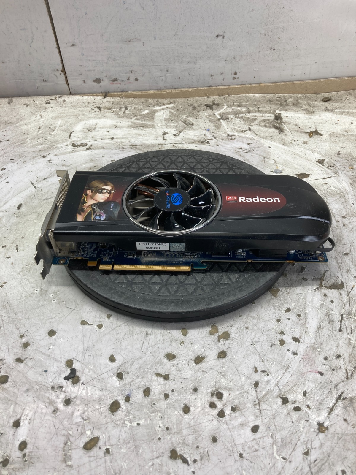 SAPPHIRE ATi Radeon HD 5850 288-3E140-030SA 288-3E140-030SA