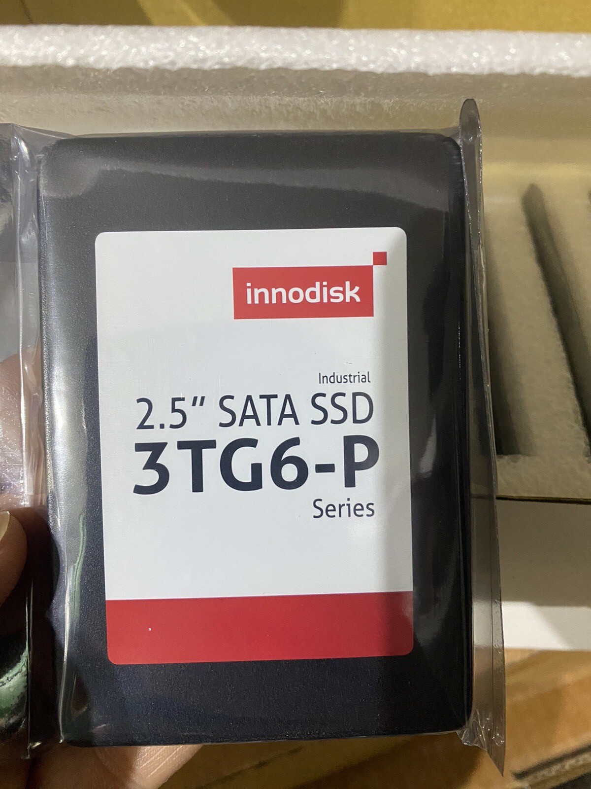 Innodisk 2.5" SATA 2TB SSD 3TG6-P HARD DRIVE