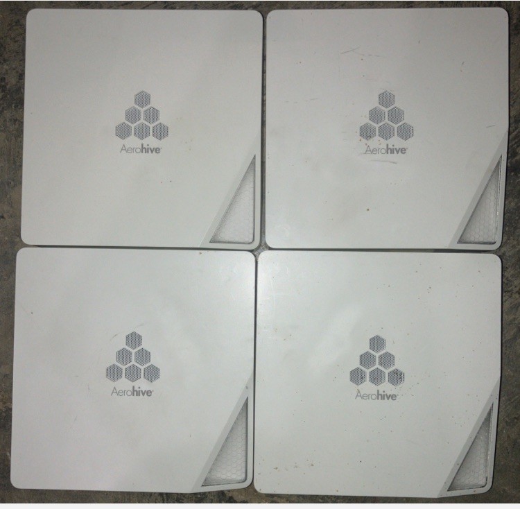 LOT OF 4 Aerohive HiveAP 330 AP330 802.11n 2.4GHz 5GHz PoE Wireless Access Point