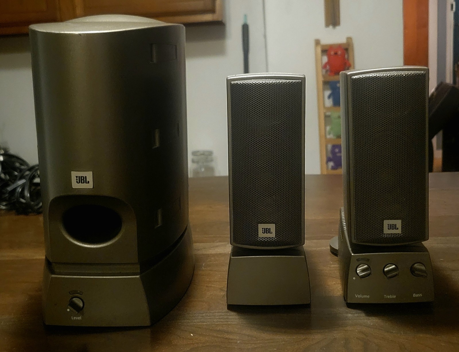 JBL Media System 2000 Speakers Subwoofer  System Vintage Computer Audio Working
