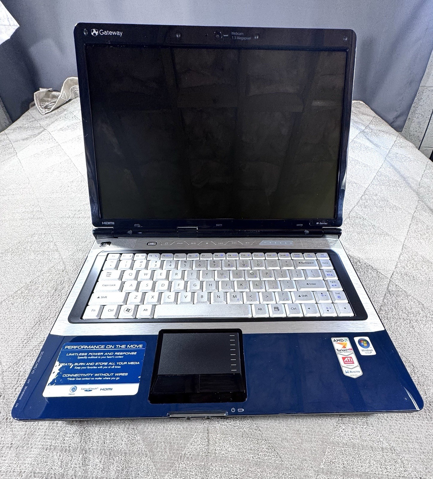 Gateway M-1631u M-Series SA1 Blue Laptop - FOR PARTS No Charger,Read Description