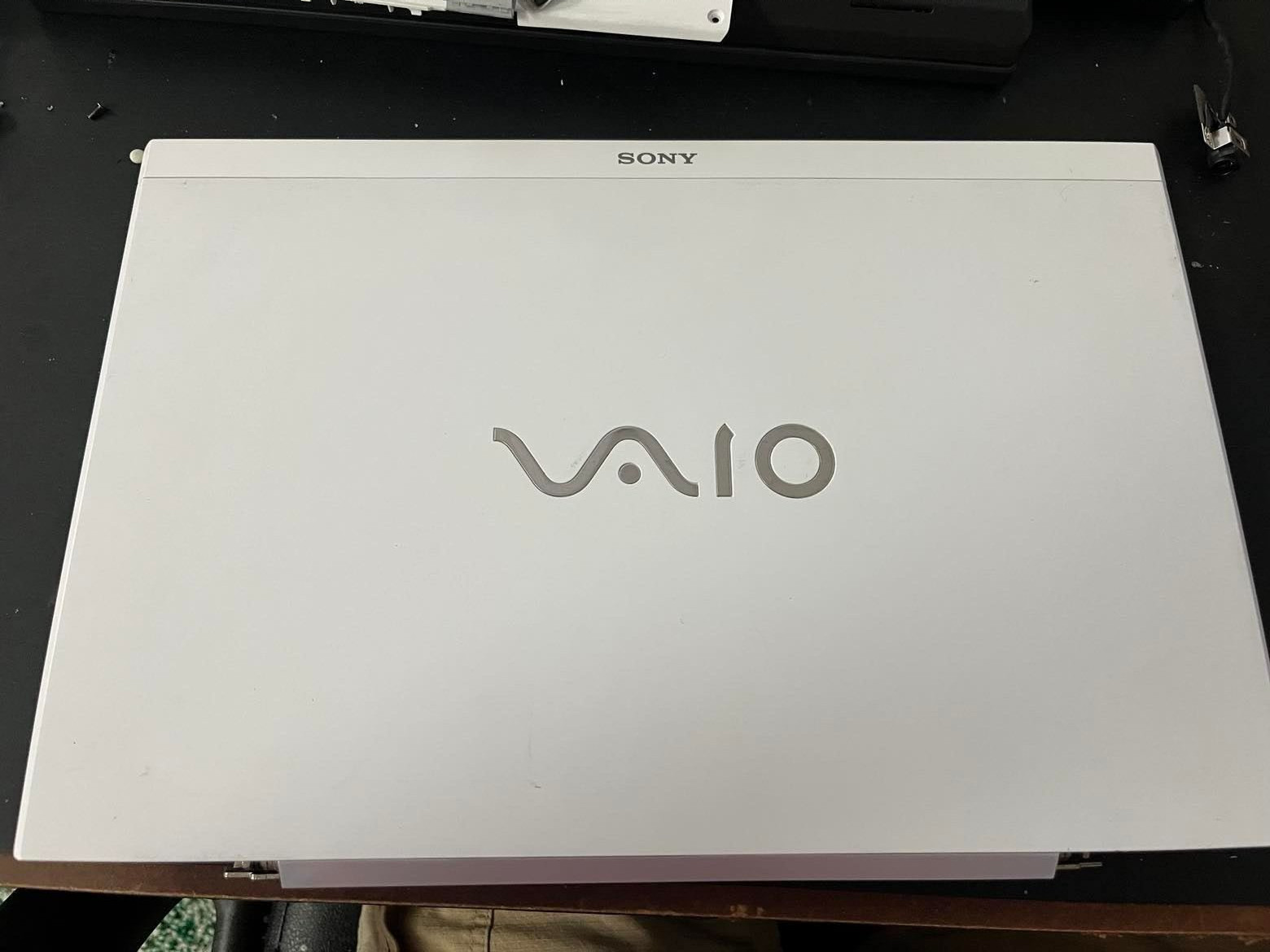 Sony VAIO SVT15 SVT151A11L SVT15115CXS Rear Lid LCD Back Cover with good hinges