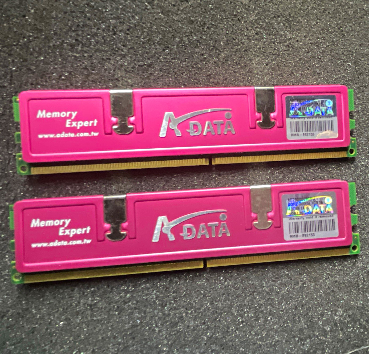 ADATA Memory Expert DDR2 SDRAM DIMM Desktop RAM Memory Kit (2 Modules)