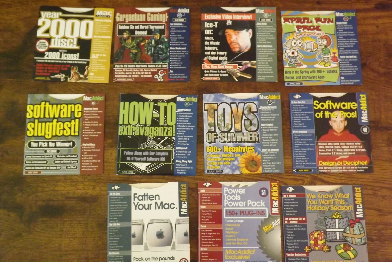 Vintage Mac Addict Magazine Discs (Set of 11) from 2000