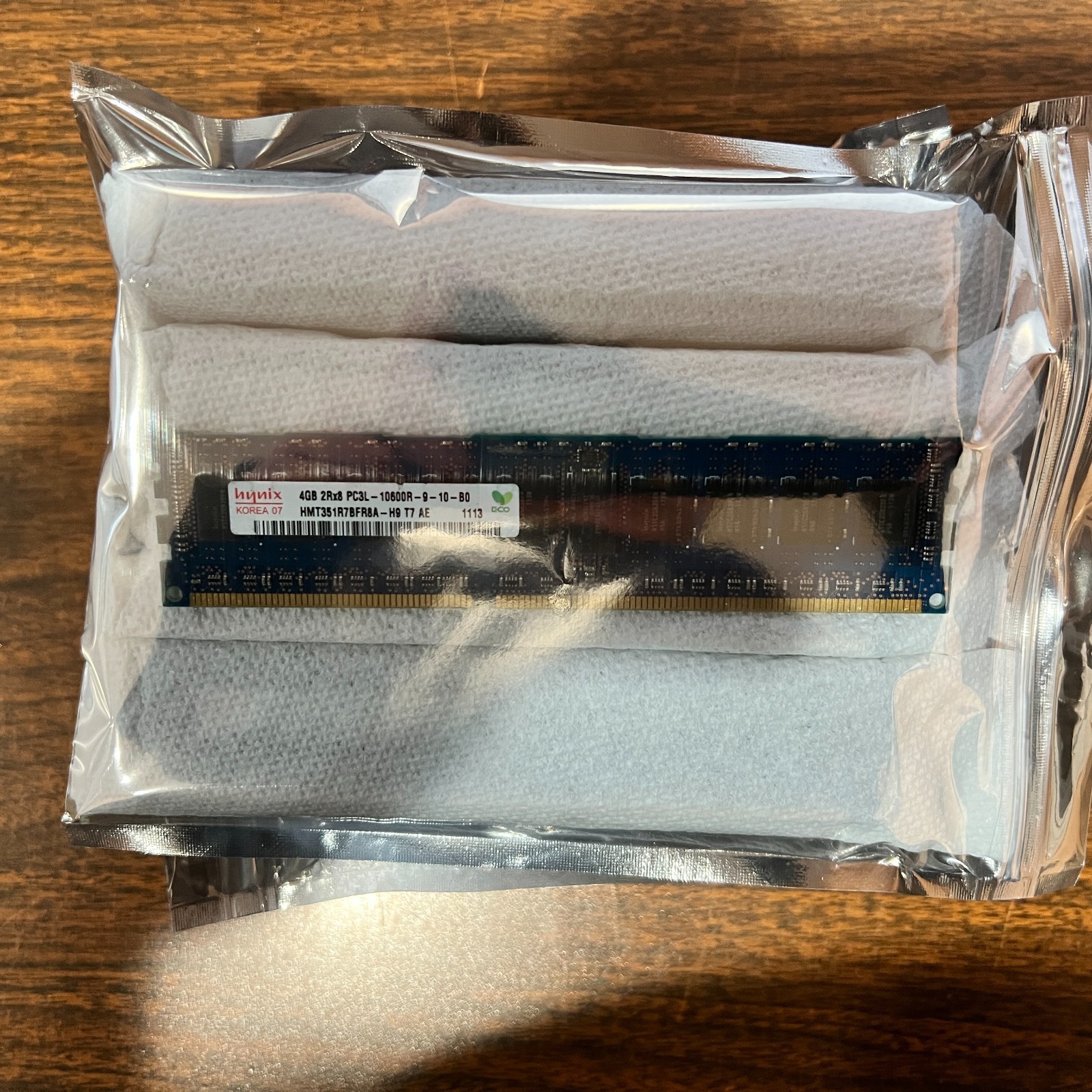 Lot of 61  SK Hynix HMT351R7EFR8A-H9 T7 4 GB 2Rx8 PC3L-10600R Server Memory