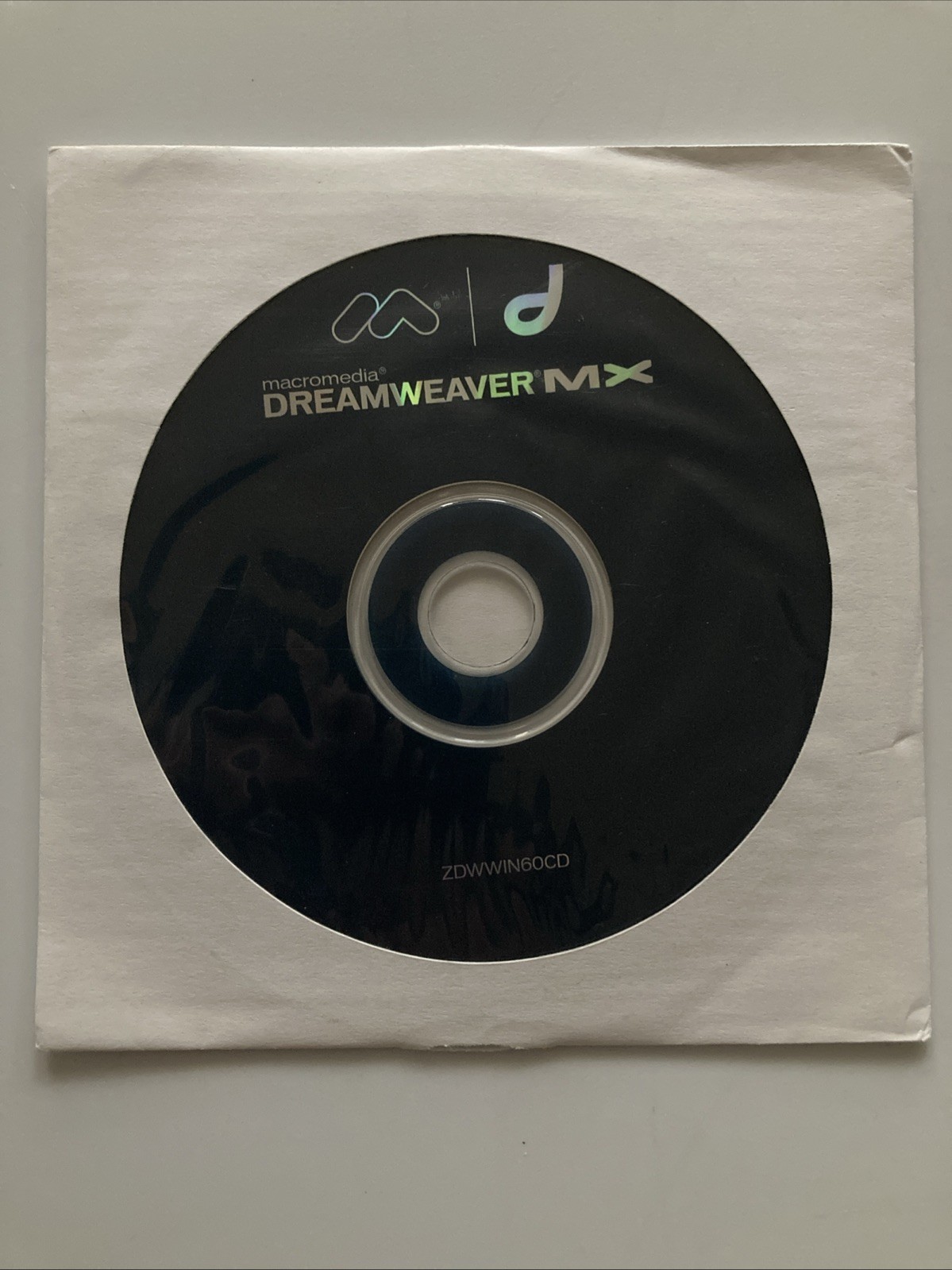Macromedia Dream weaver Mx Windows 98 SE  NT 2000 XP 1997-2000 W/ Serial Number