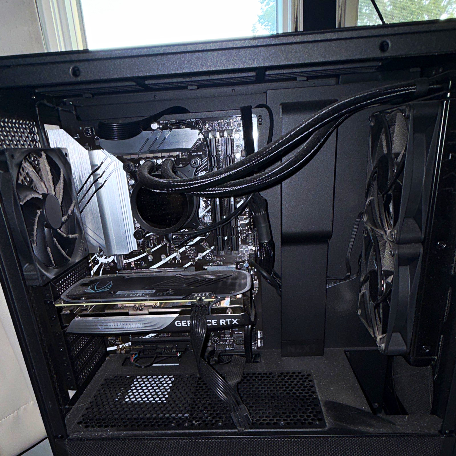 Fully built customized PC￼