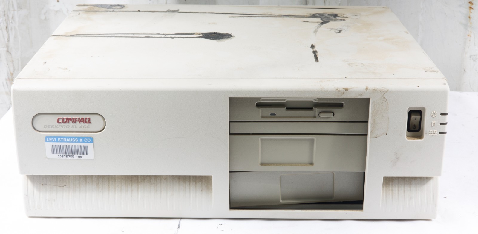 Compaq DeskPro 486 XL Model 3850 486DX2-50 computer untested 1097