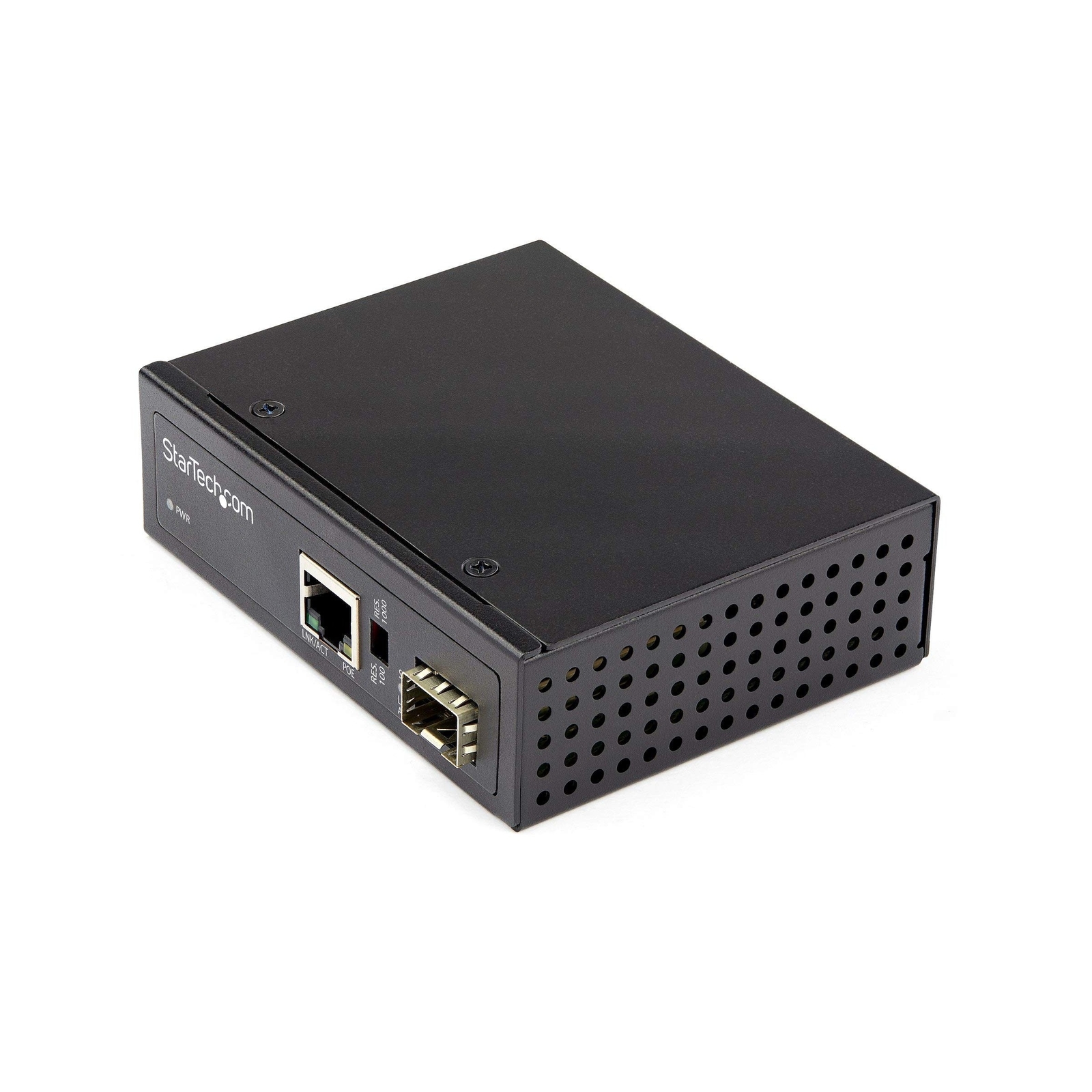 StarTech.com PoE+ Industrial Fiber to Ethernet Media Converter 60W - SFP to R...