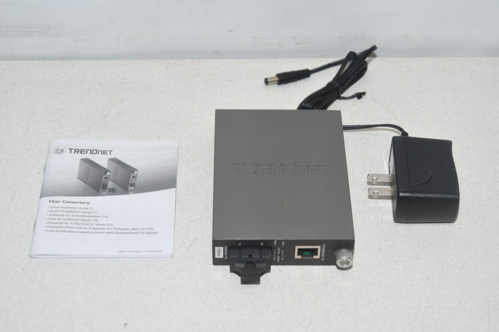 ^ TRENDnet TFC-110S15 100Base-TX 100Base-FX Single Mode Fiber Converter #X8470