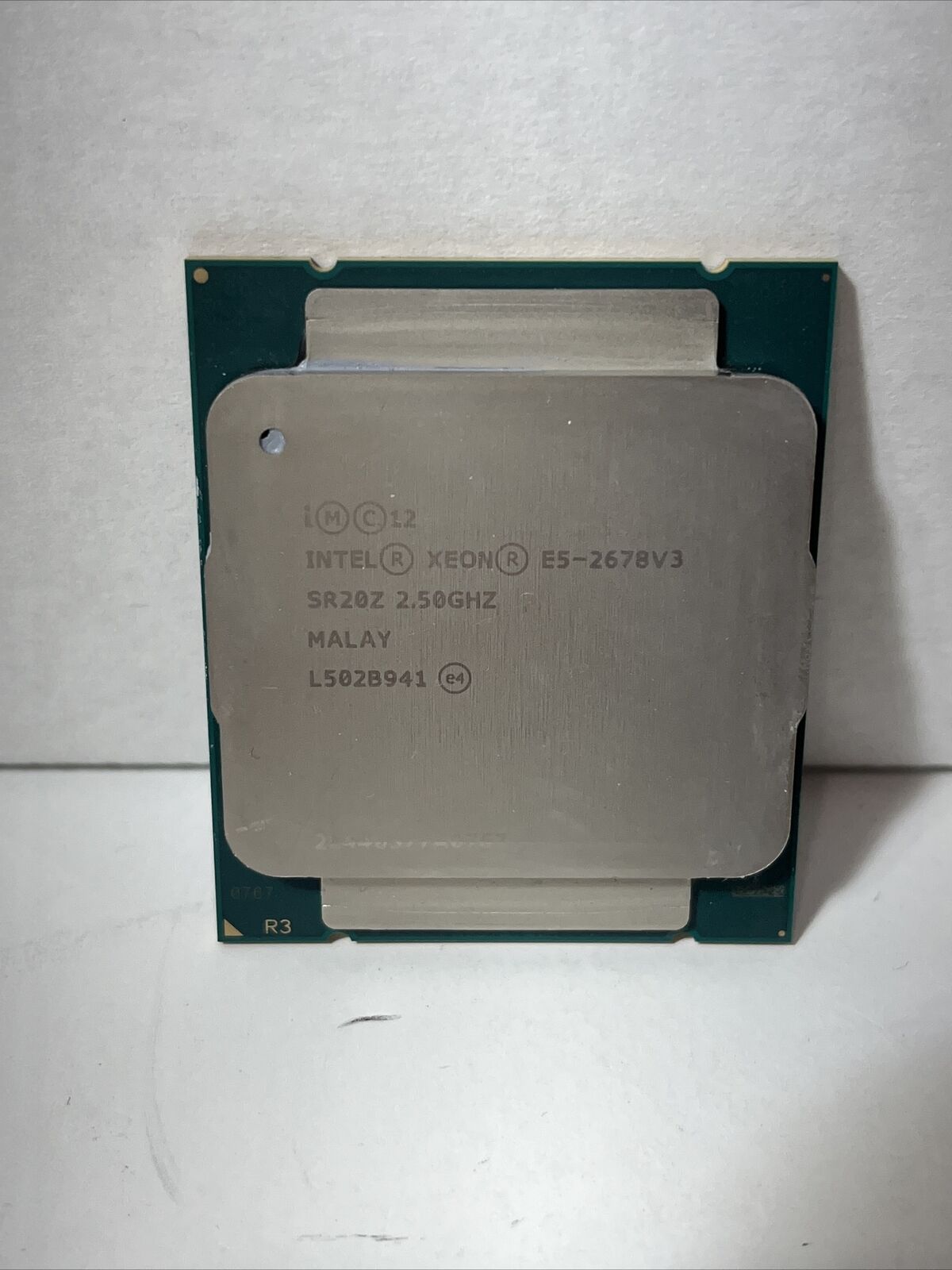 Intel Xeon E5-2678 v3 Processor 2.50GHz 12-Cores SR20Z