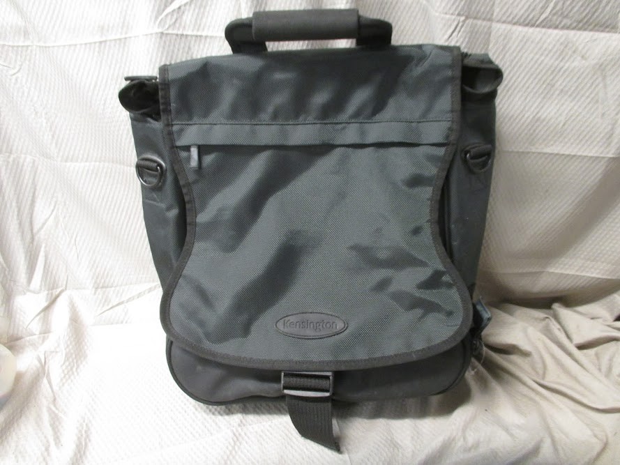 Kensington Saddlebag Pro Notebook Backpack Case Black laptop Bag Knapsack K62210
