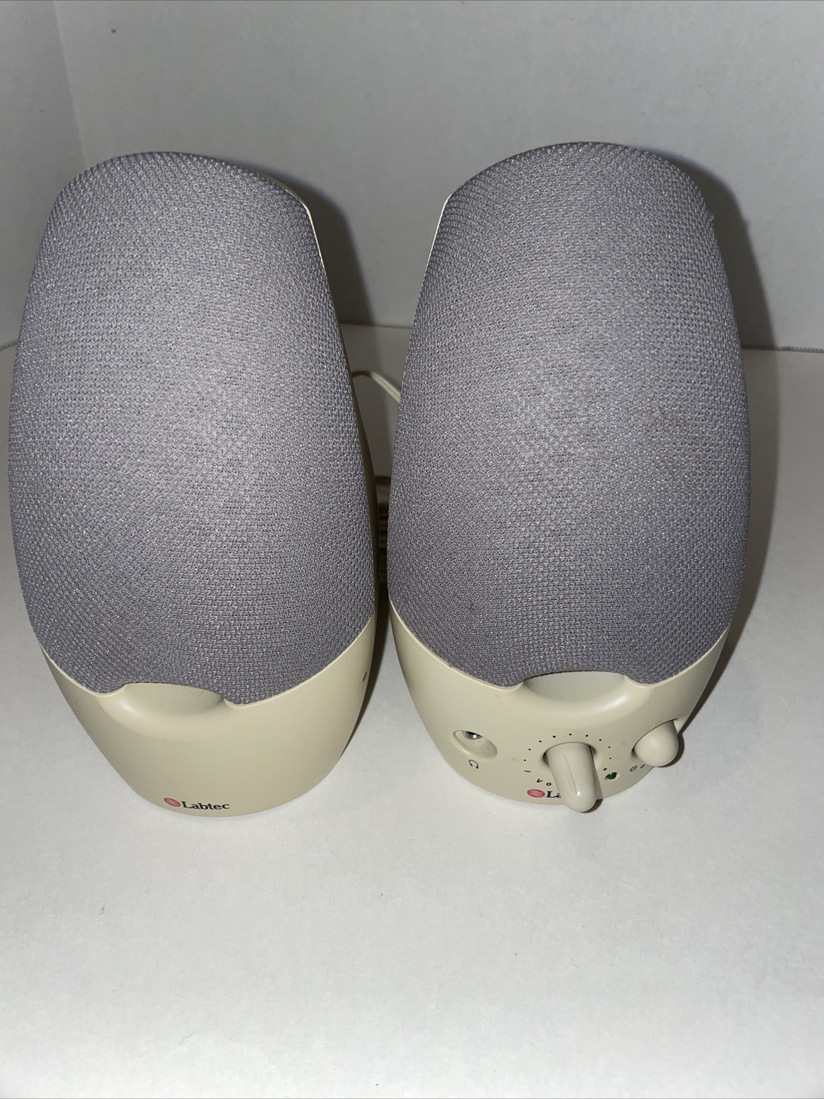 Labtec spin 45 Computer Speakers Laptop Desktop Wired Speakers