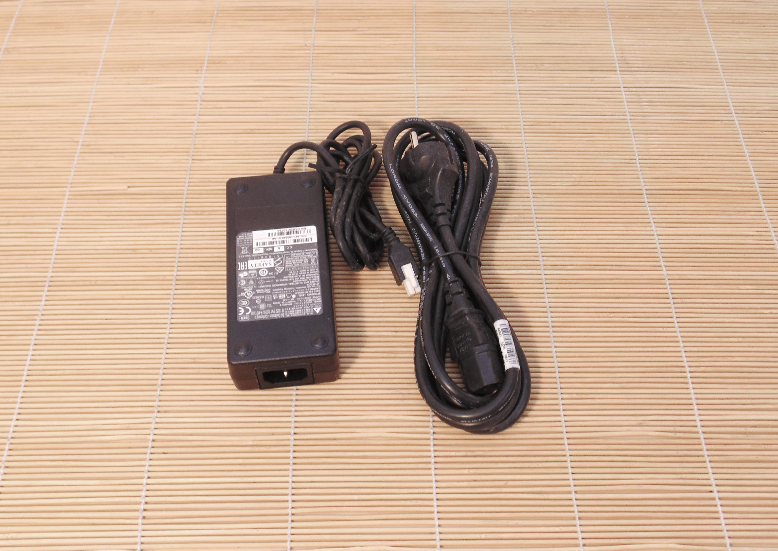 Cisco PWR-60W-AC-V2 Power Supply 60 Watt AC version 2 for some platforms