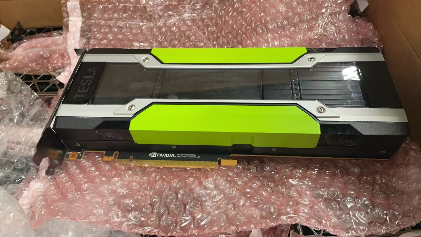 TESLA P100 16GB HBM2 Graphics Video Card GPU 699-2H400-0201