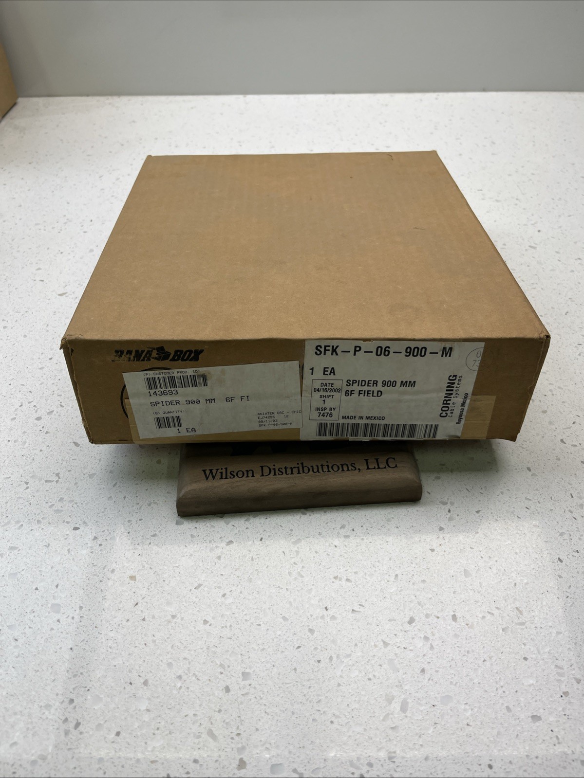 Siecor SFK-P06-900M Fiber Optic Spider Fan-out Kit, 6 Fibers 900 UM Fiber Sealed